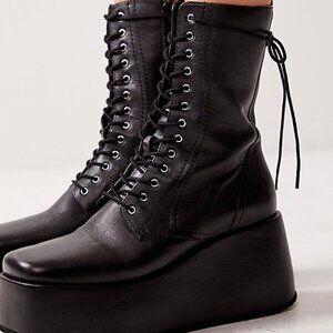 New Free People Arlyn Platform Boots Size 8 MSRP: $198 Leather